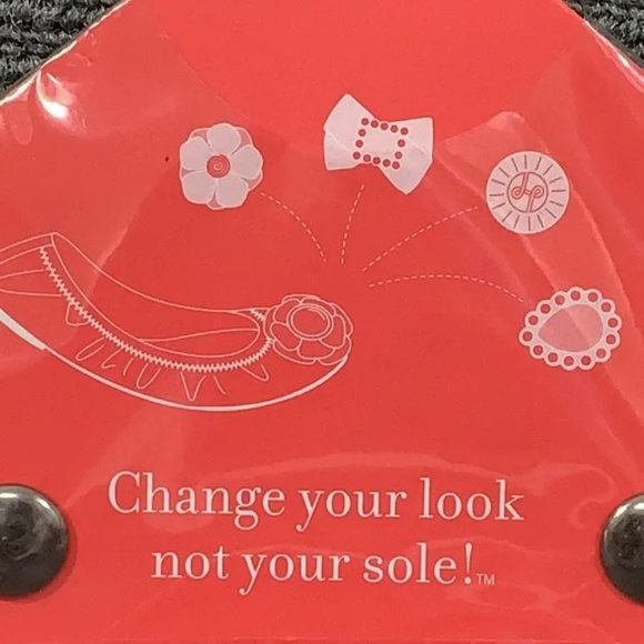 Lindsay Phillips Interchangeable Shoe Snaps One Size Geri Decorative Bling Charm - Picture 8 of 9